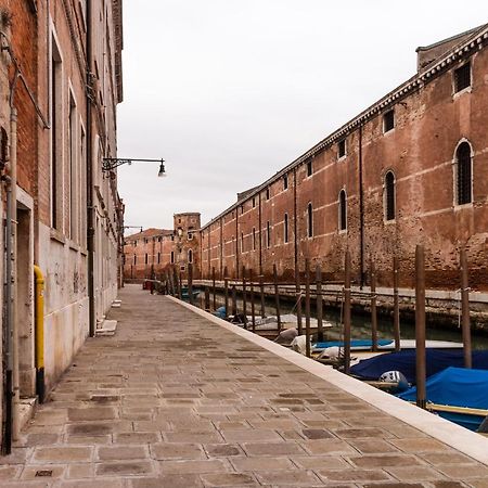 Corderie De La Tana Biennale Exhibition @Arsenale Apartment Veneţia Exterior foto
